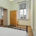 Appartamento 1 Bedroom Awesome In Krakow Am